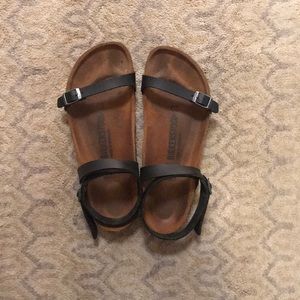 Black leather Yara Birkenstocks.